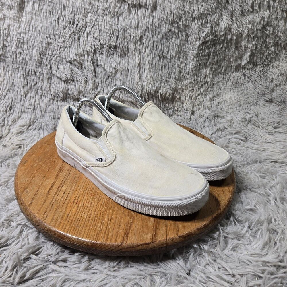 Vans Off-White/Cream Classic Slip-On Canvas Sneaker M9.5 W11 Skate Y2K Vintage